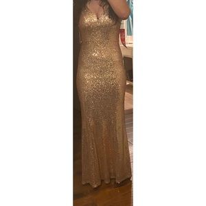 ❌SOLD❌ Long sparkly gold dress